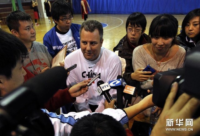 新疆广汇发布备战花絮；赛后主帅复盘；英超任务艰巨；年轻球员得到机会(新疆24字治疆方略)-九游官方网站