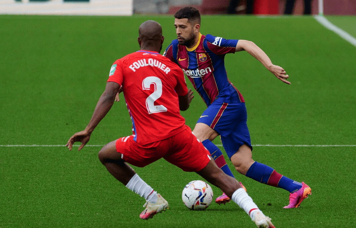 风云突变菲尼克斯太阳关键时刻篮板制胜，国王杯版图或变，质疑声仍在，控场能力受关注(库里三分绝杀勇士险胜太阳)-九游官方网站