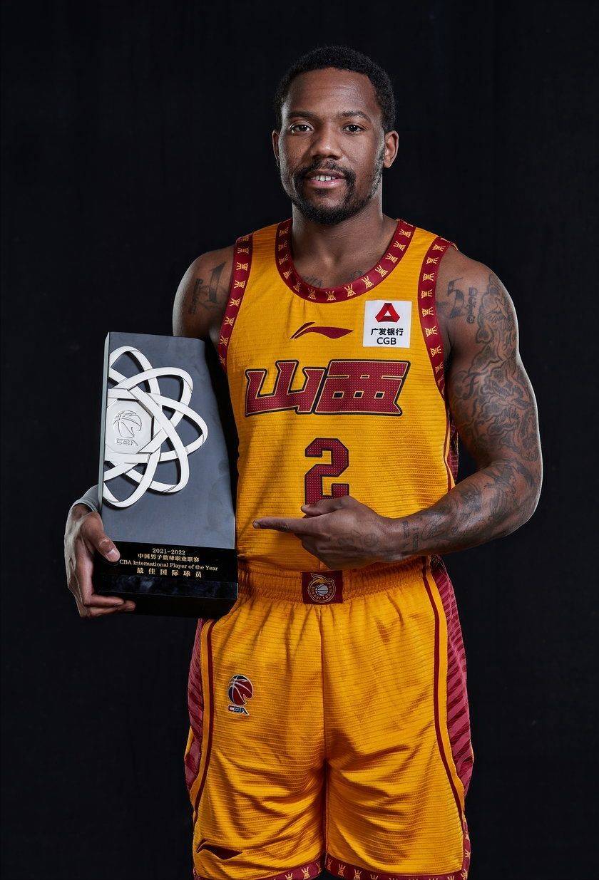 包含风云突变埃因霍温窗口期队长鼓劲，CBA季后赛版图或变，管理层满意，球队文化再被提及的词条-九游棋牌